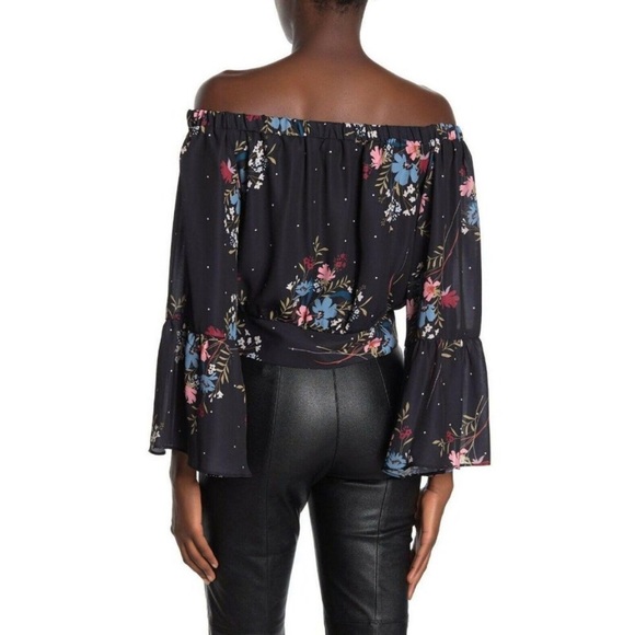 Parker Off The Shoulder Floral Blouse - Picture 2 of 7